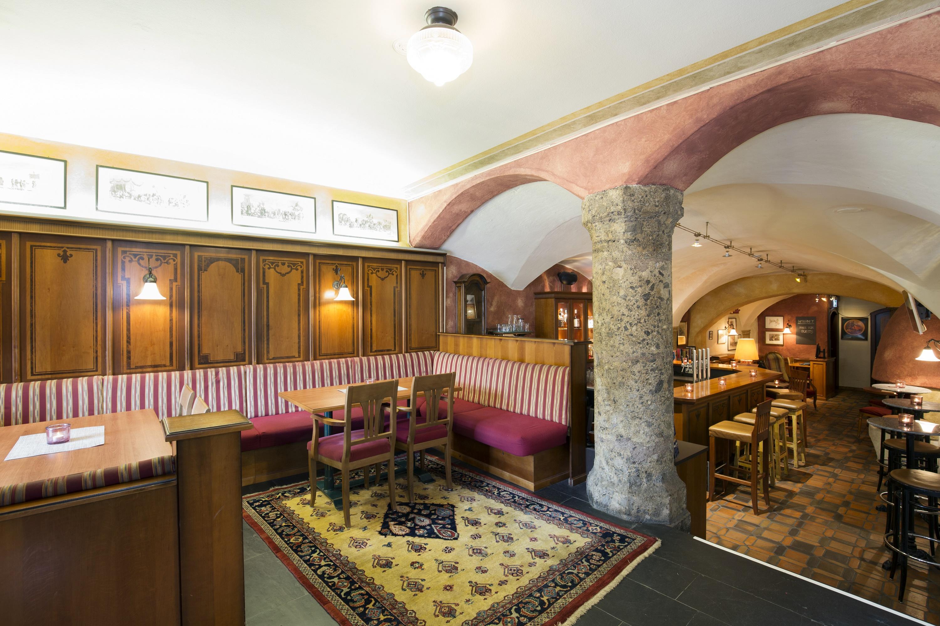 Mondschein Hotel 4*