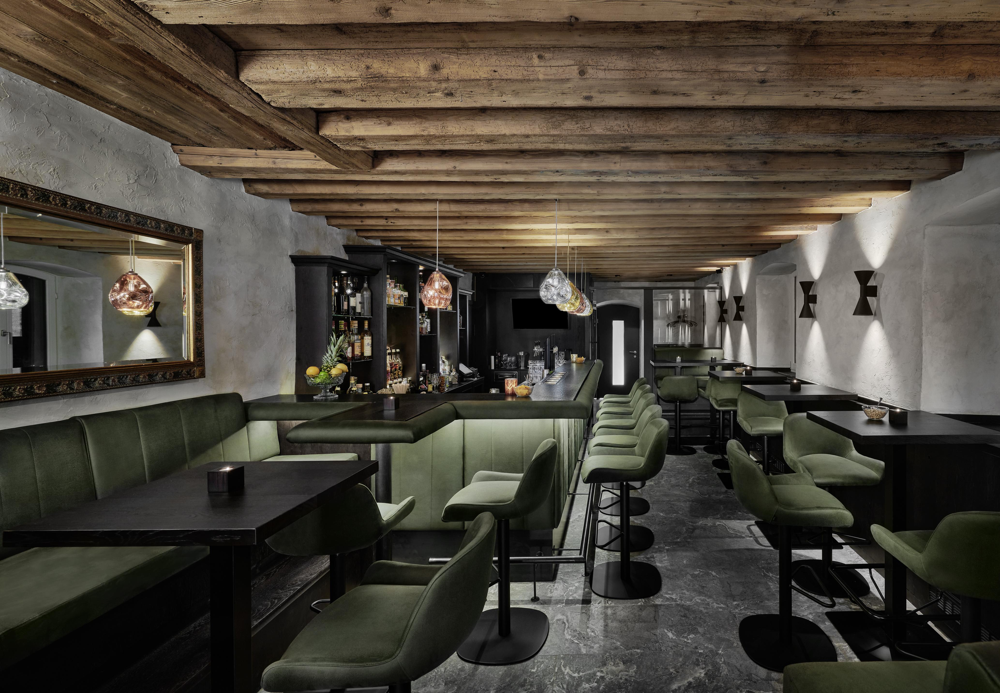 Schwarzer Adler Hotel 4*
