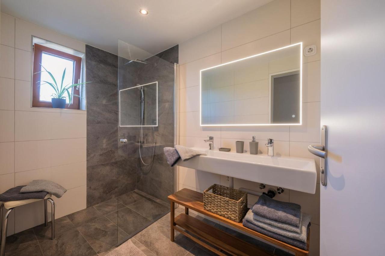 Ahrnhof Apartment *