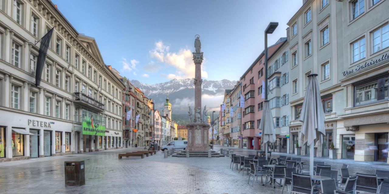 Apartment Huge Central Designer Loft With Tyrolean Touch , 160m2 Innsbruck