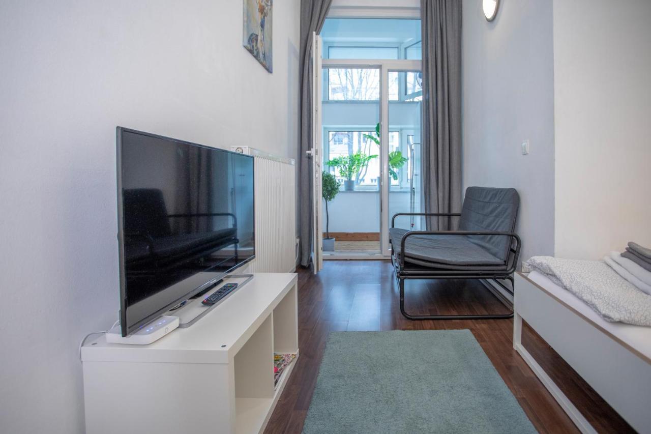 Center I 24h Self-check-in Apartment *