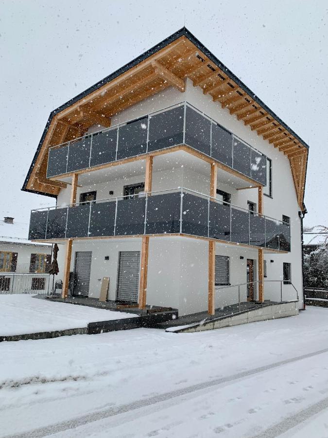 Oliver, Axams Appartement *
