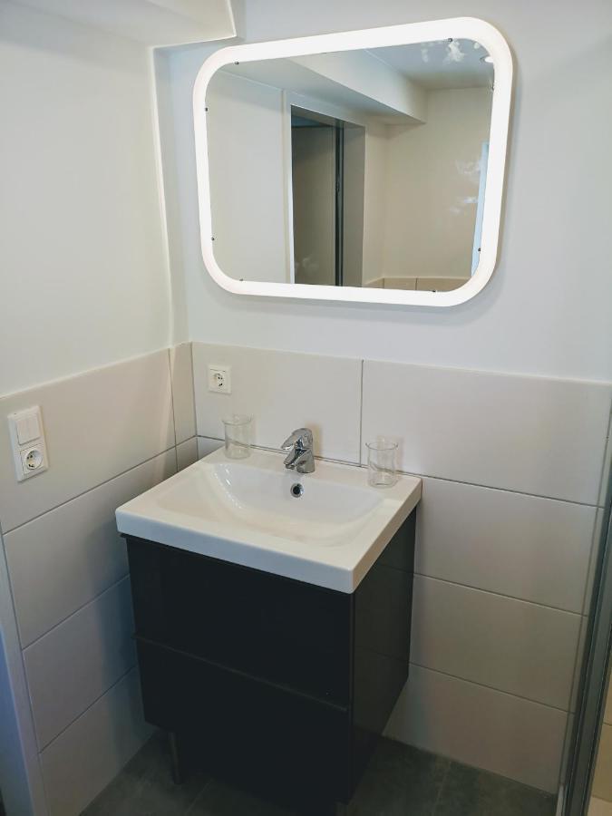 Center Old Town Apartment *
