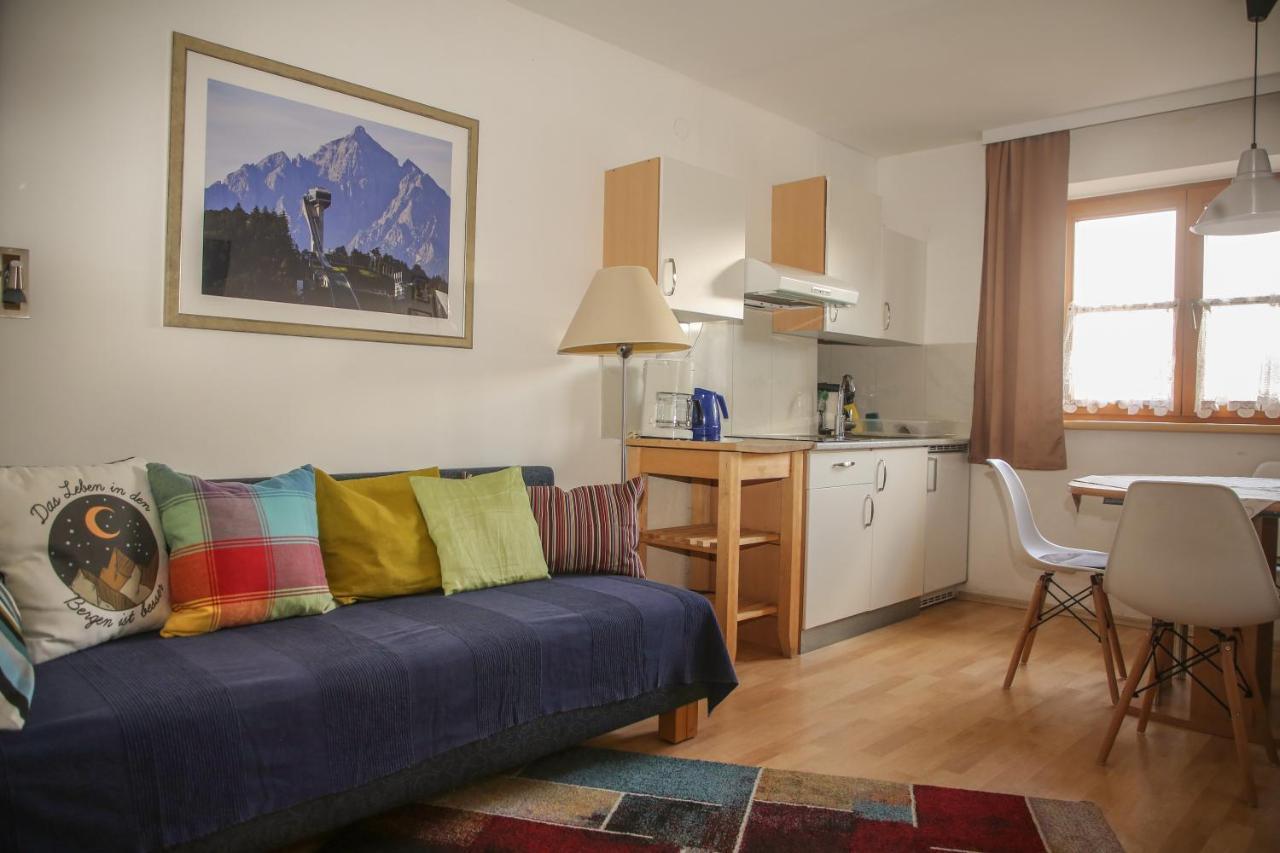 Hotel Sonnenhof - Bed & Breakfast & Appartements 3* Innsbruck