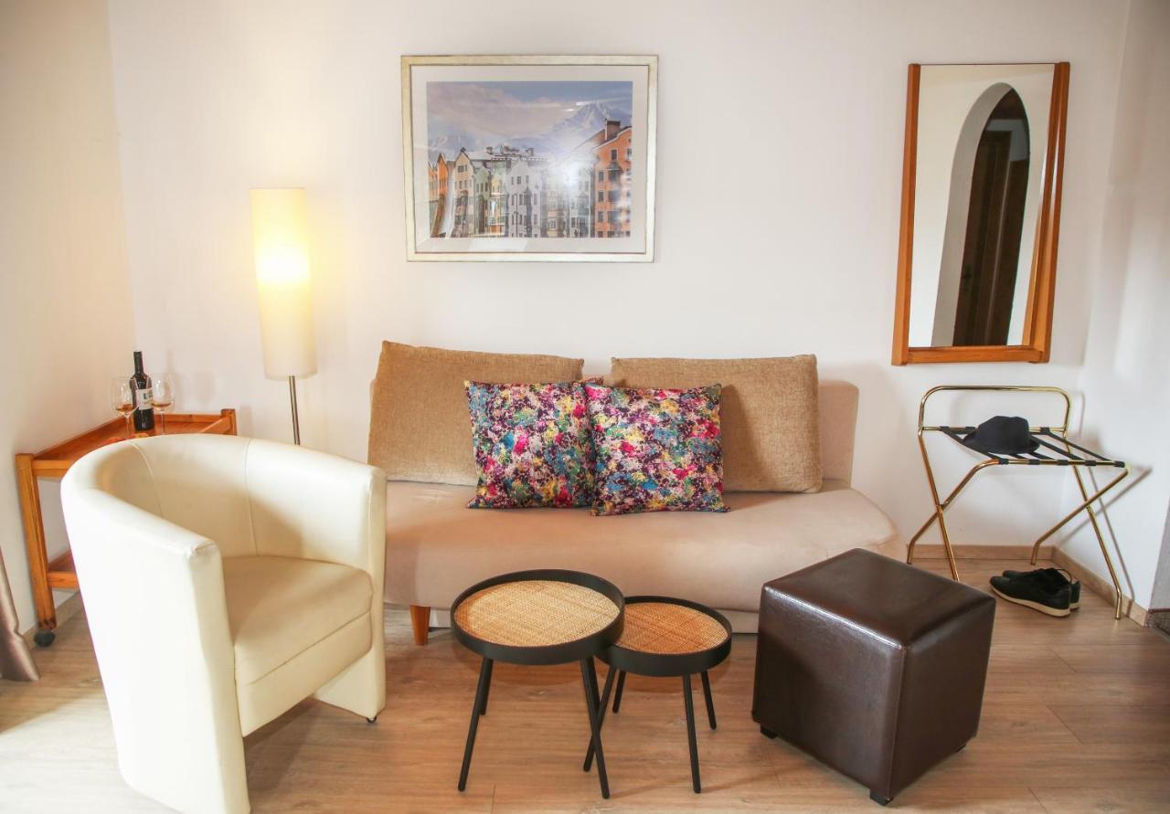 Hotel Sonnenhof - Bed & Breakfast & Appartements Hotel