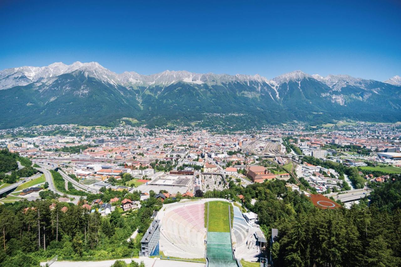Riesiges Zentrales Mit Parkplatz Apartment Innsbruck