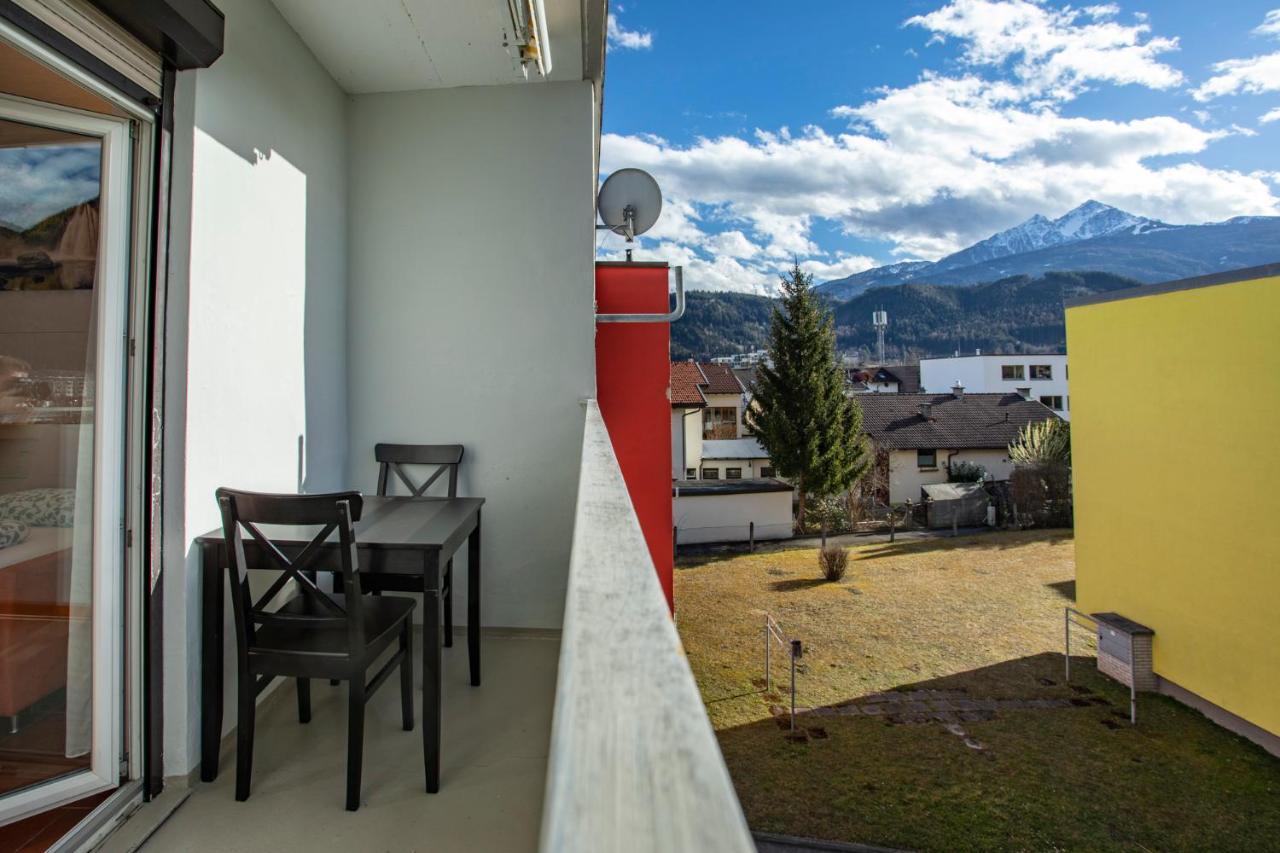 Apartment Airport Studio I Free Parking Innsbruck