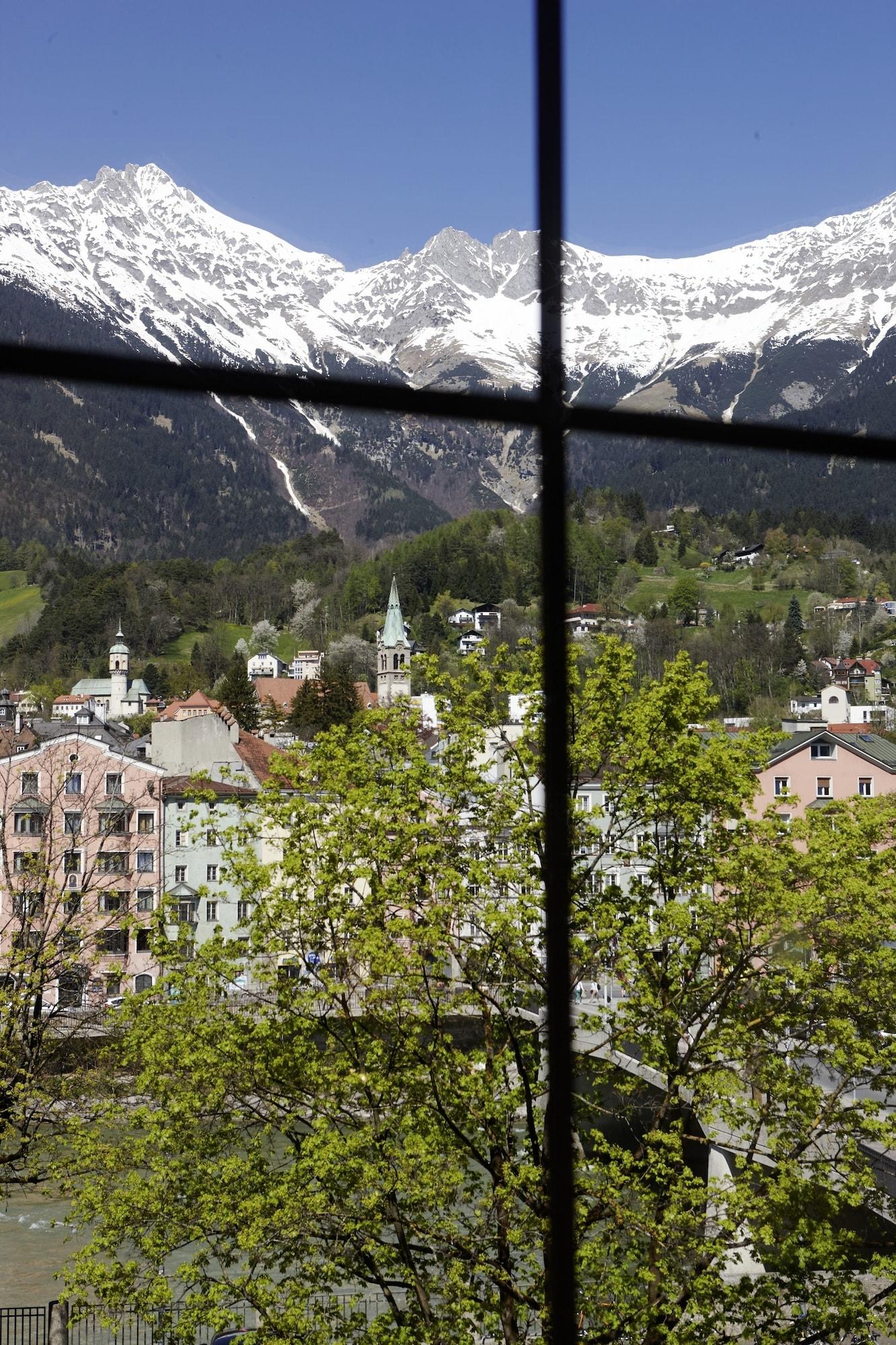 Hotel Hotel Innsbruck 4*