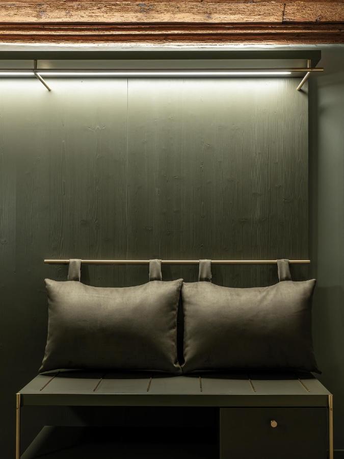 Hotel Altstadthotel Weisses Kreuz 4*