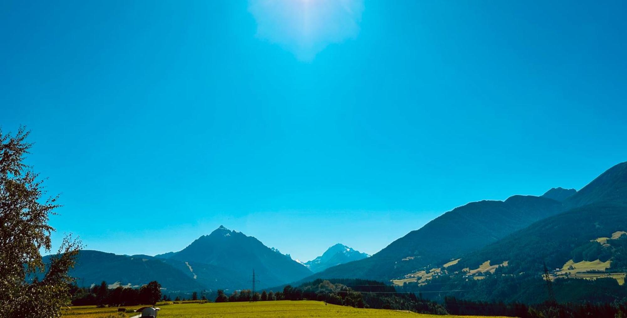 Hotel Sonnenhof - Bed & Breakfast & Appartements 3* Innsbruck