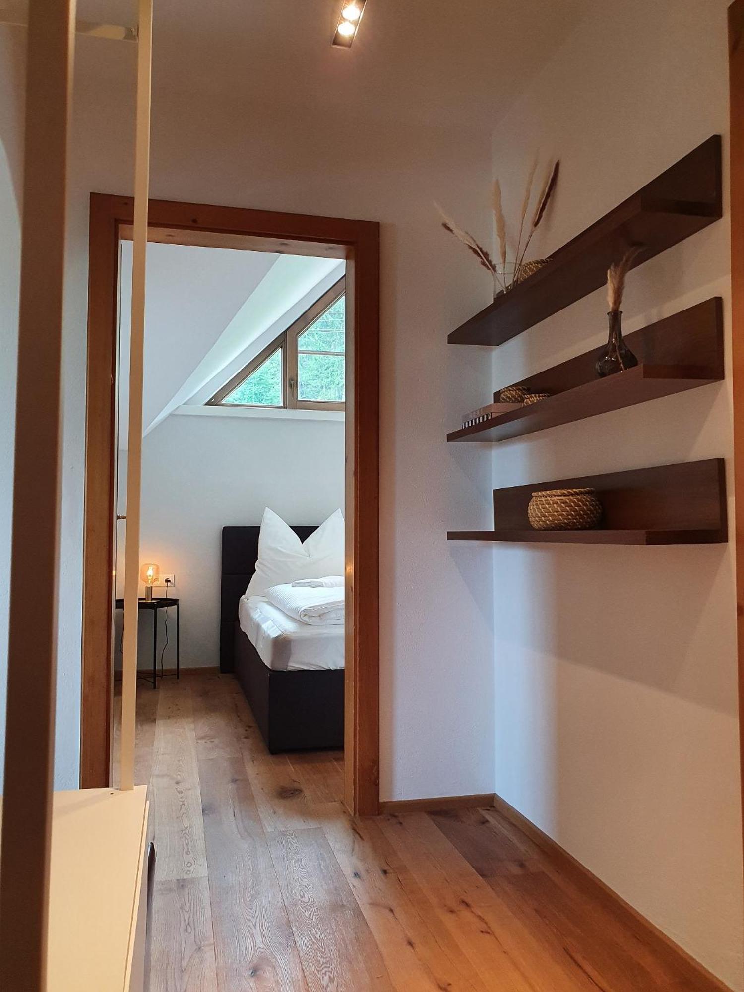 Apartment Alpenflair Mit Bergblick - Inkl Parkplatz #7 Innsbruck