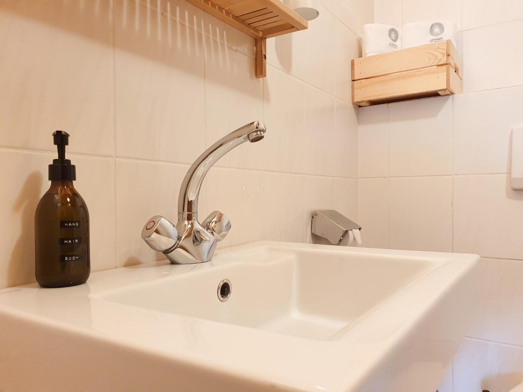 Alpenflair Mit Balkon - Inkl Parkplatz #4 *