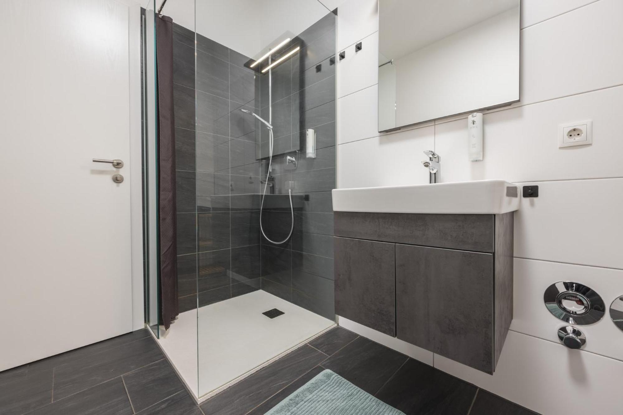 Aparthotel Myquartier