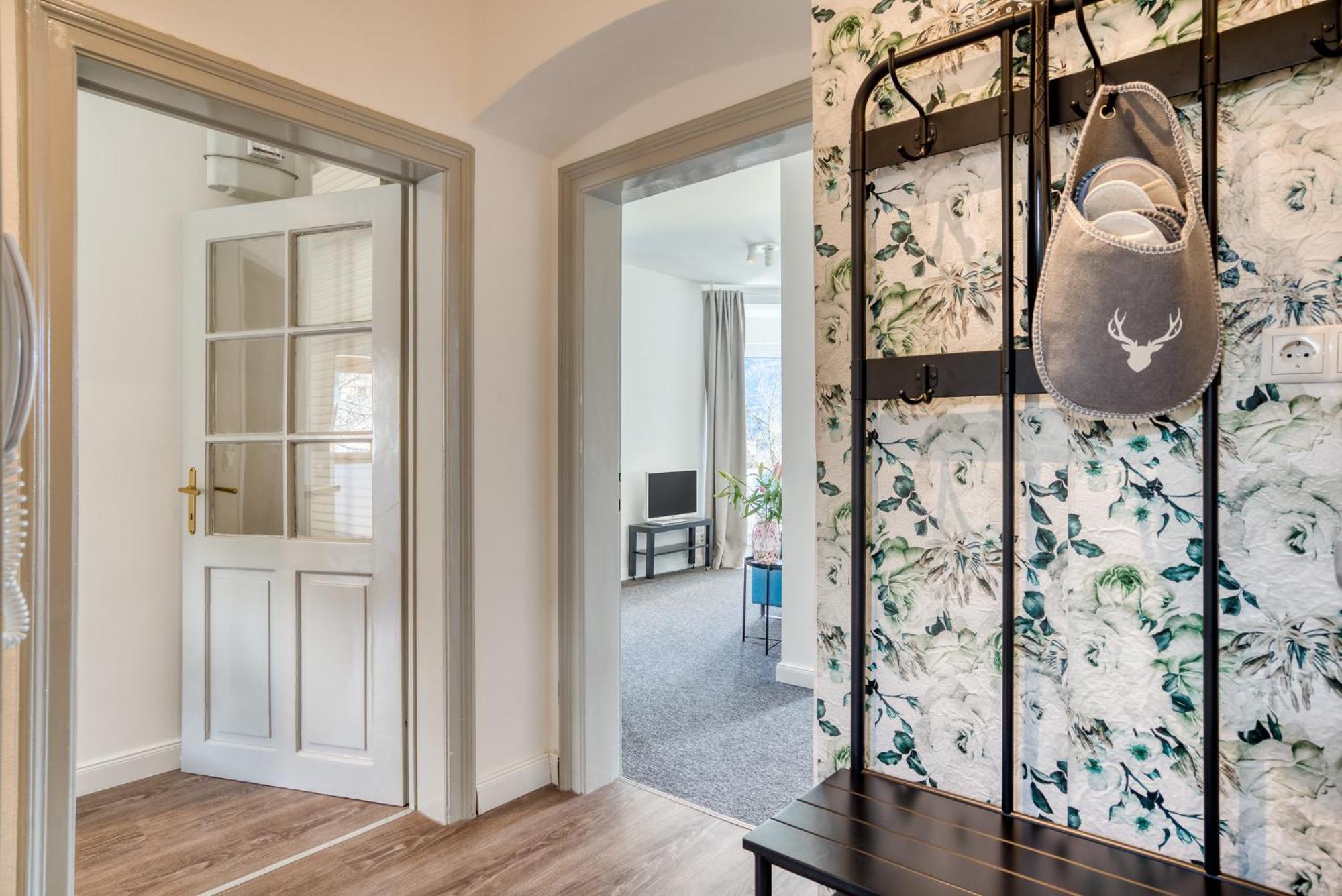 Innsbruckhomes At Botanical Garden Apartment