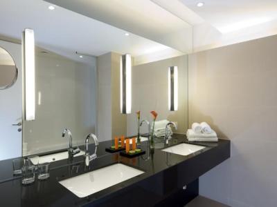 Penz West 4*