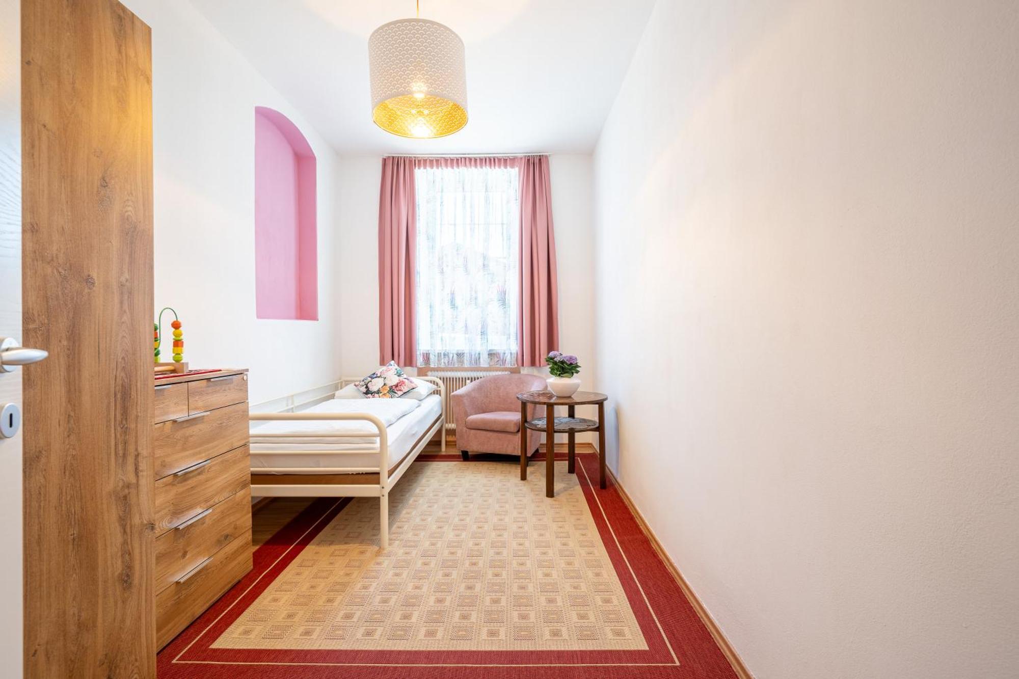Deluxe - Mutters Apartment