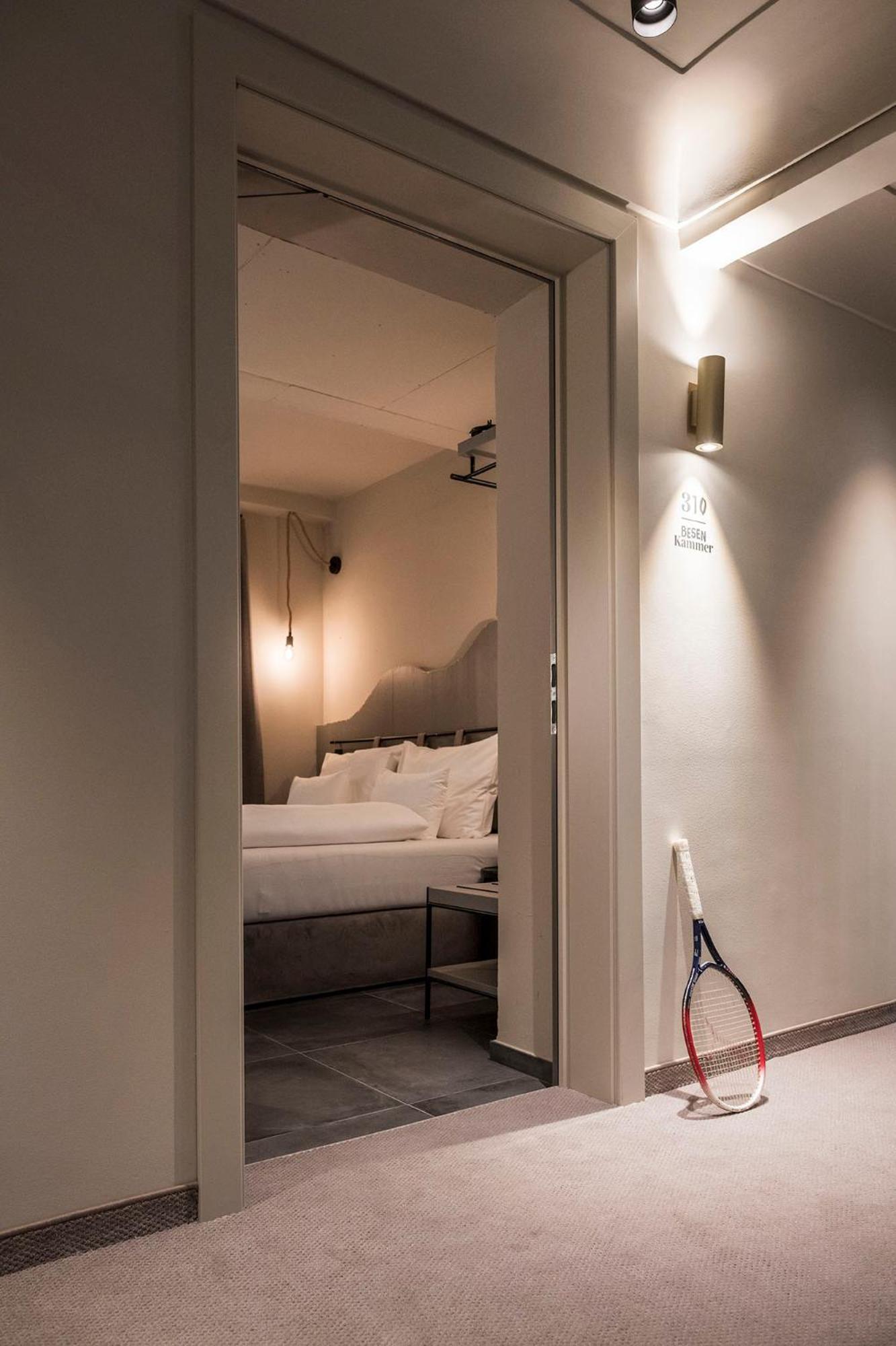 Altstadthotel Weisses Kreuz 4*