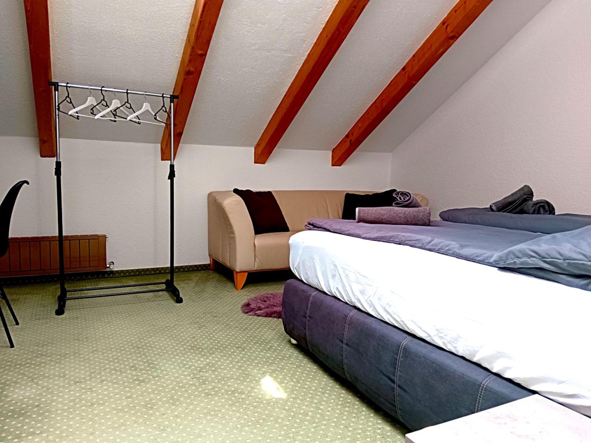 Apartment Charmante, Ruhige In *