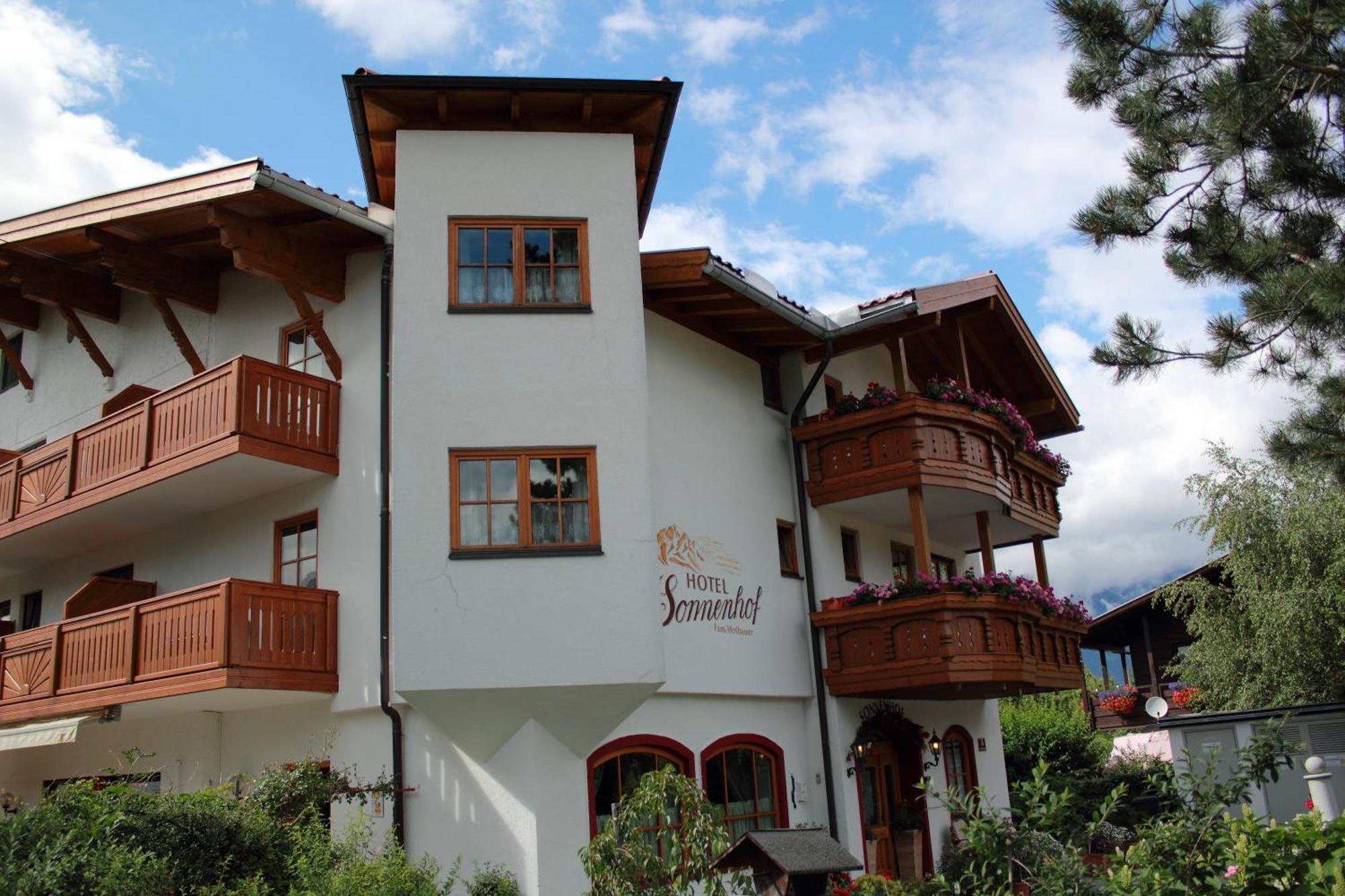 Hotel Sonnenhof - Bed & Breakfast & Appartements Hotel