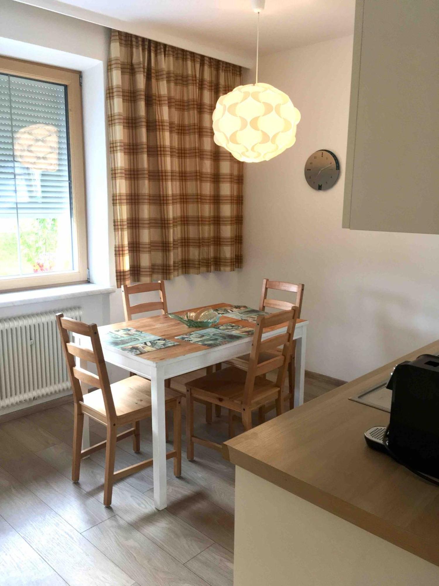 Apartment Sonnige In Innsbruck-arzl Innsbruck