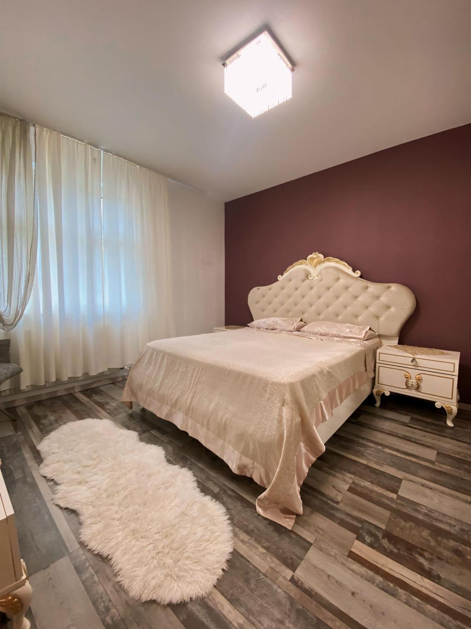 Apartment Tyrol Golden Alps Mountain View& Free Underground Parking *