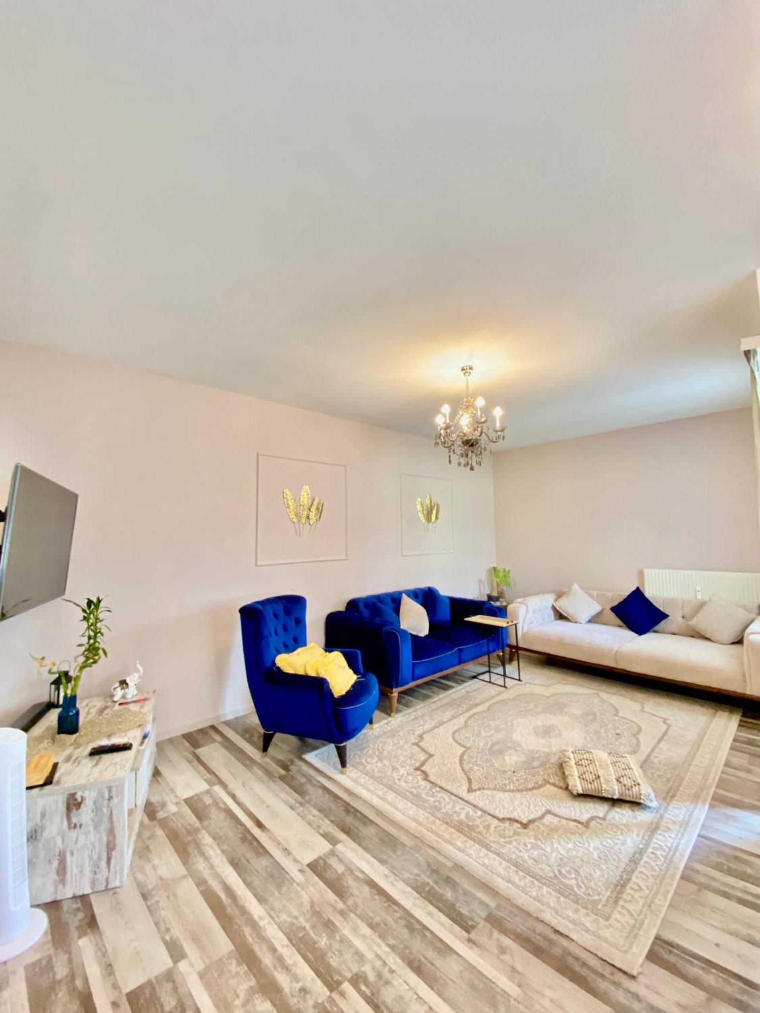 Apartment Tyrol Golden Alps Mountain View& Free Underground Parking *