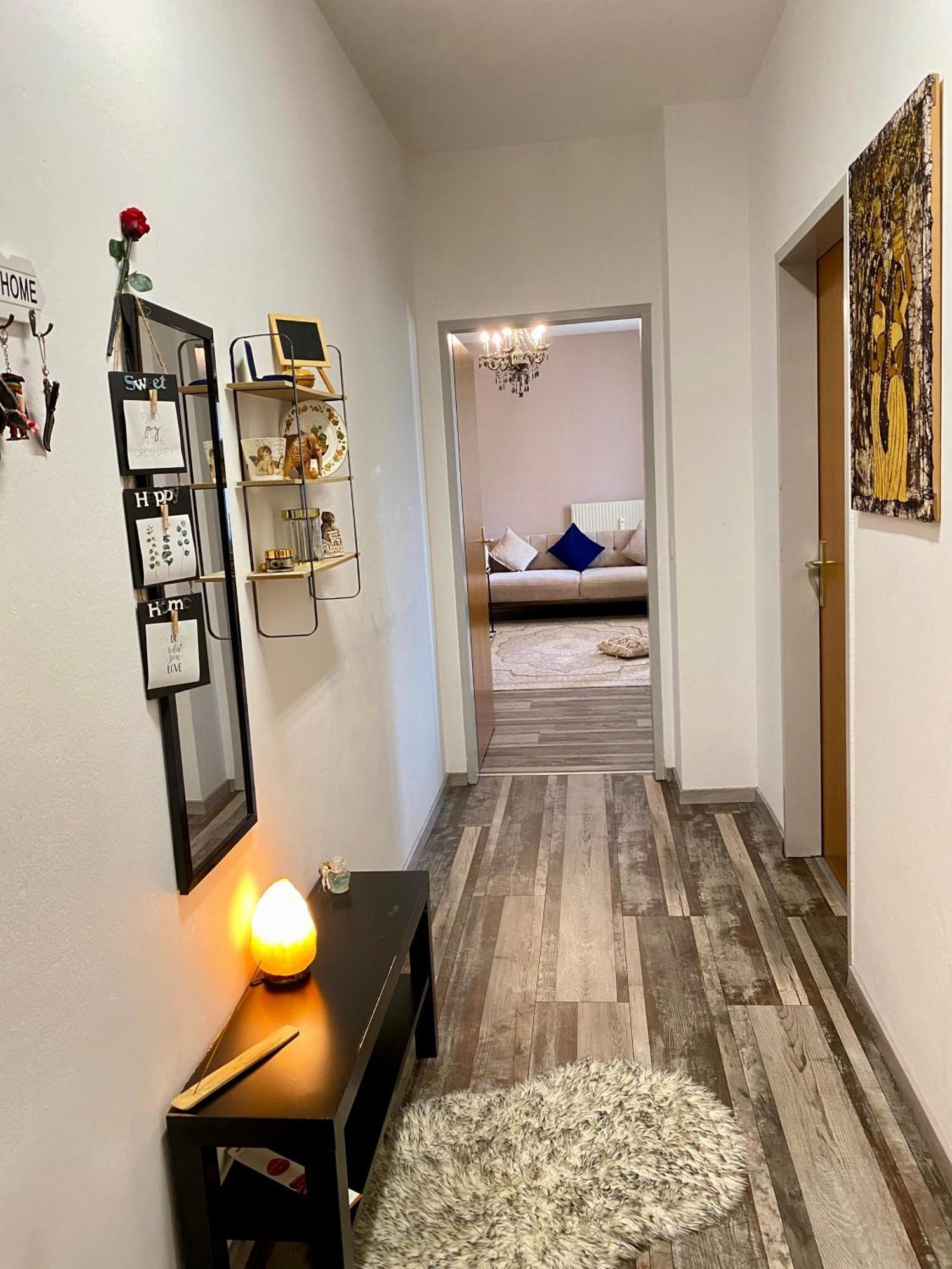 Tyrol Golden Alps Mountain View& Free Underground Parking Apartment