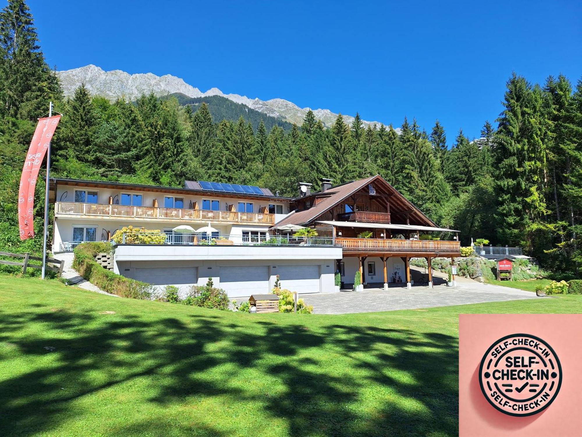 Sweet Cherry - Boutique & Tyrol Hotel