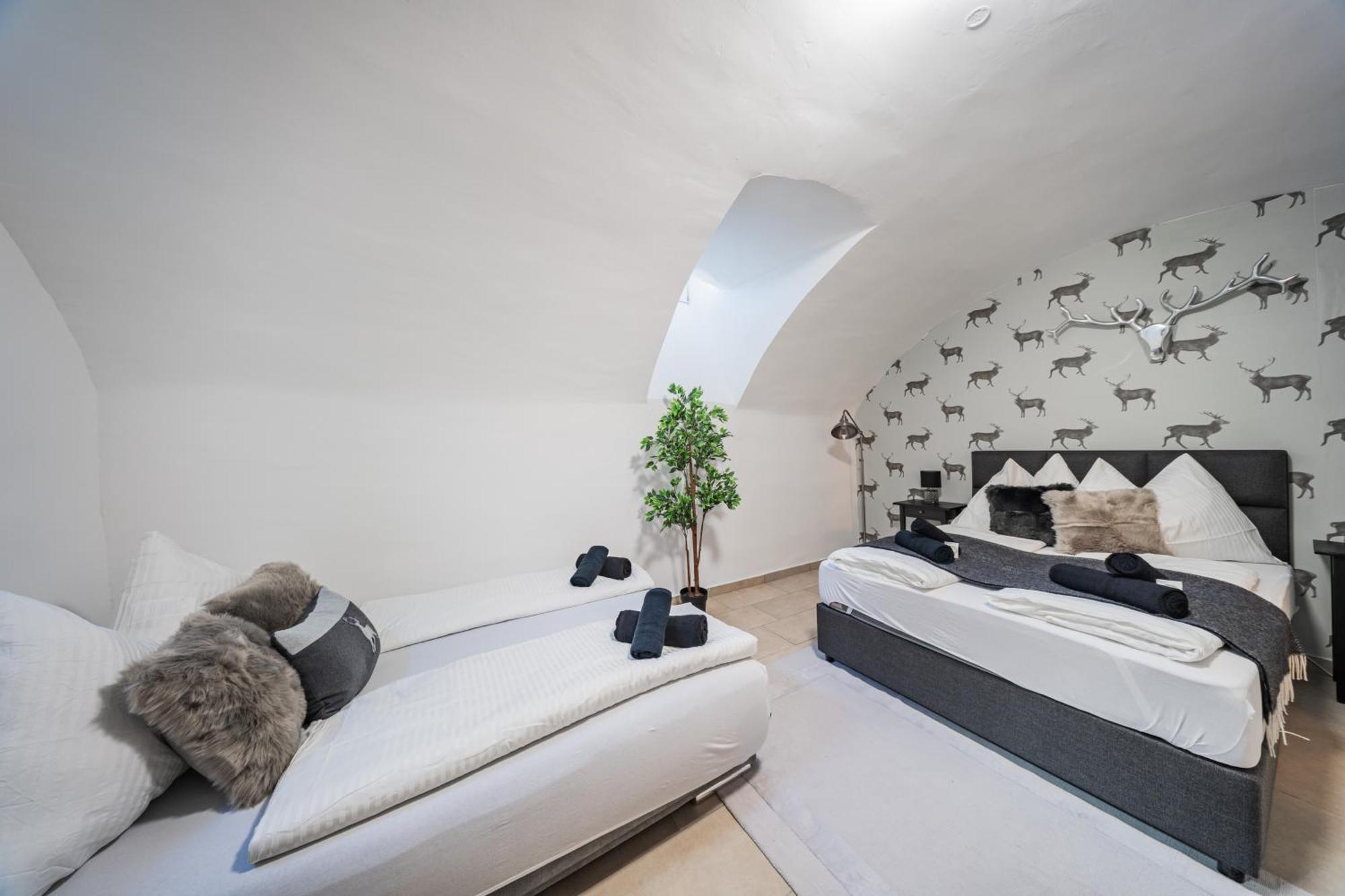 Underground Atelier Locanda *