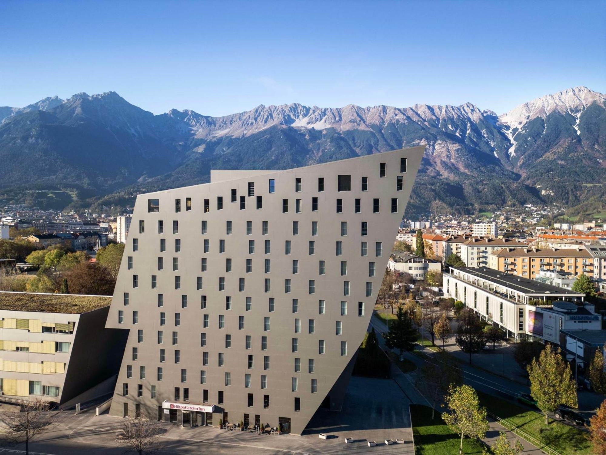 Hotel Hilton Garden Tivoli 4*