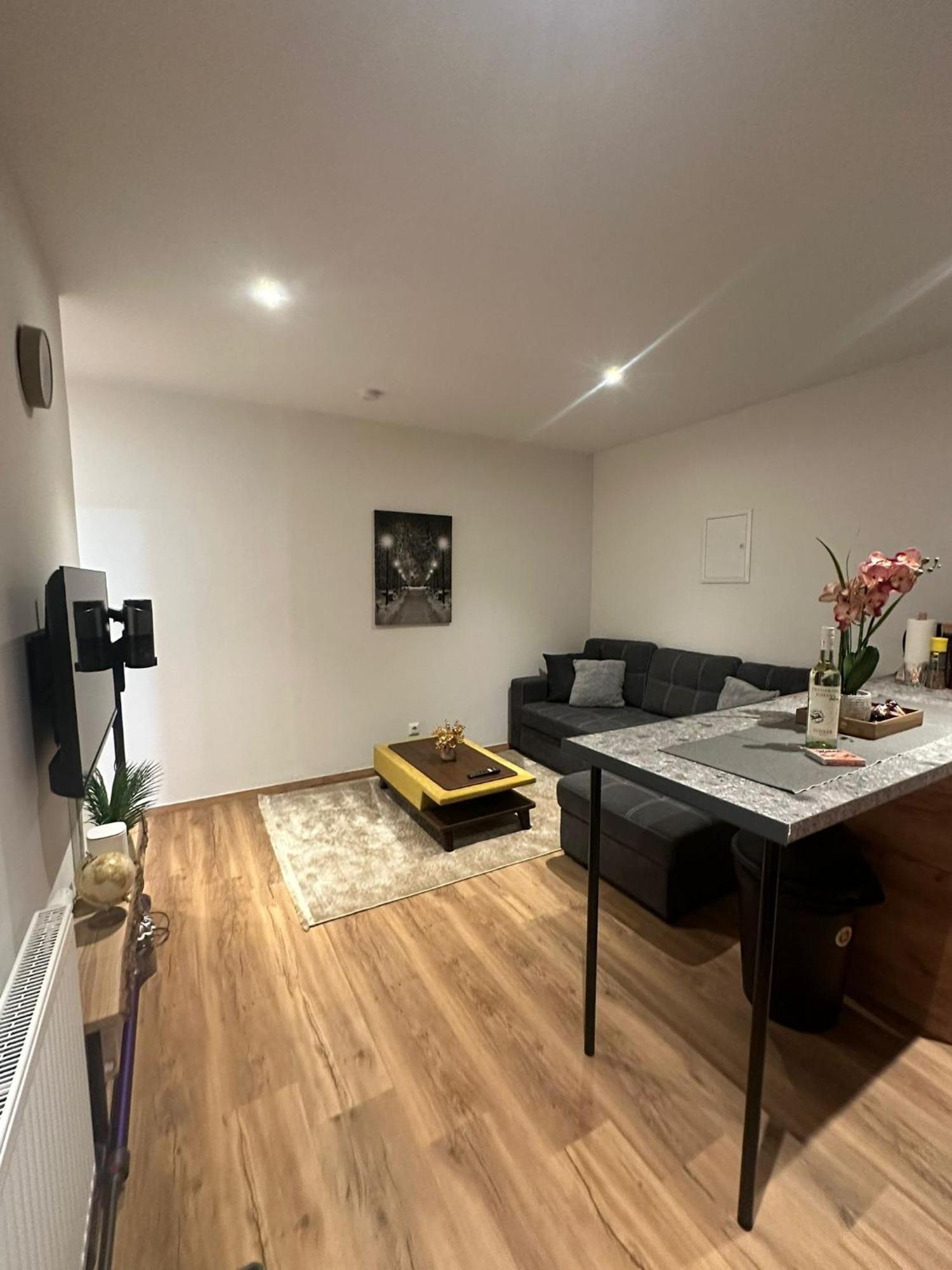 Apartment Innsbruck Home