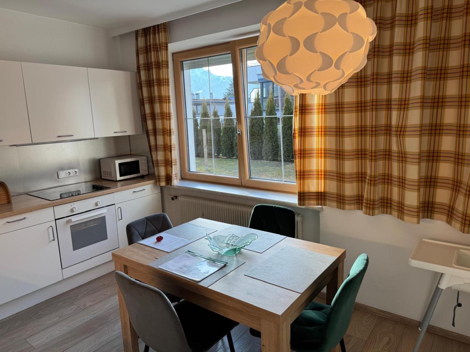 Sonnige Und Ruhige In - Stadtrand Apartment