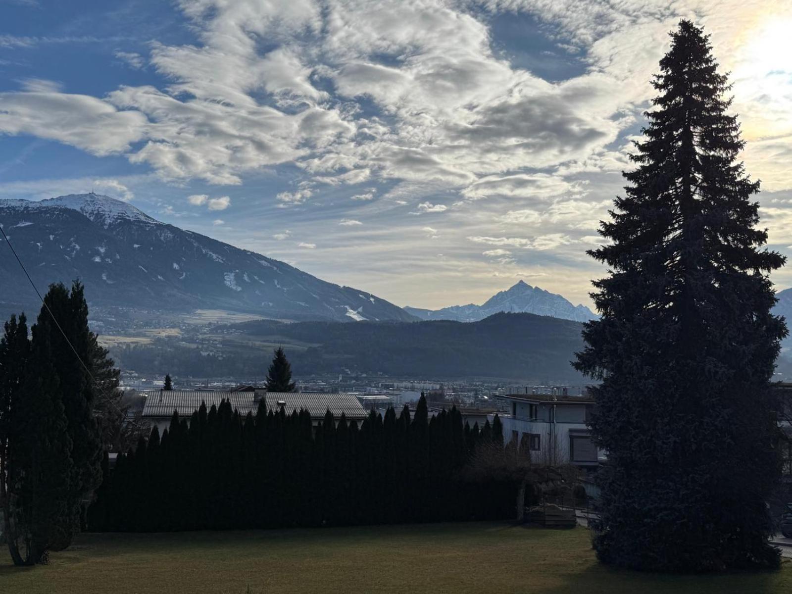Sonnige Und Ruhige In - Stadtrand Apartment