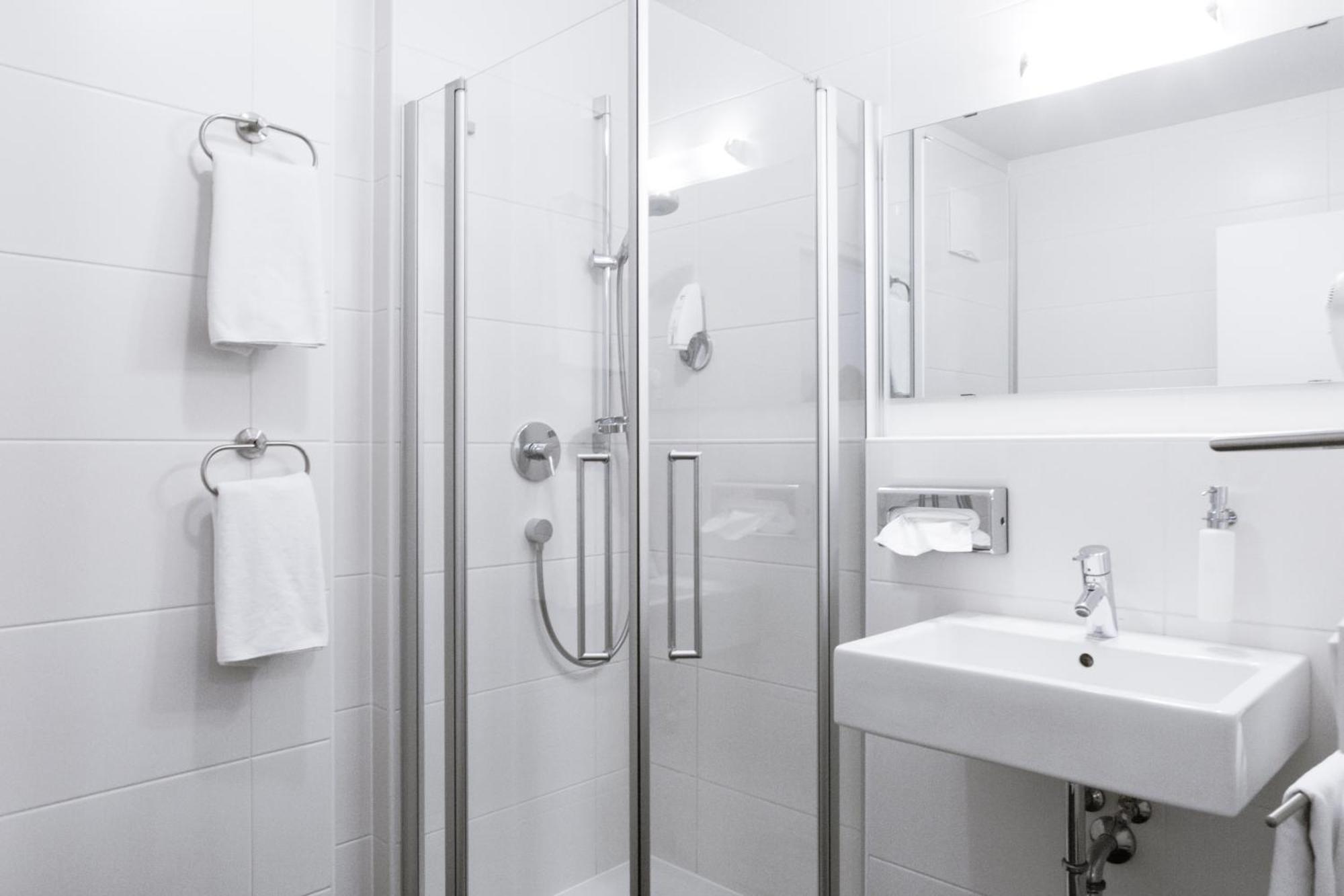 Kapeller Hotel 3*