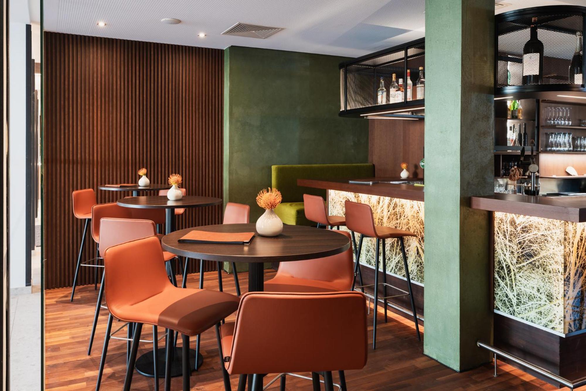 Alphotel Hotel