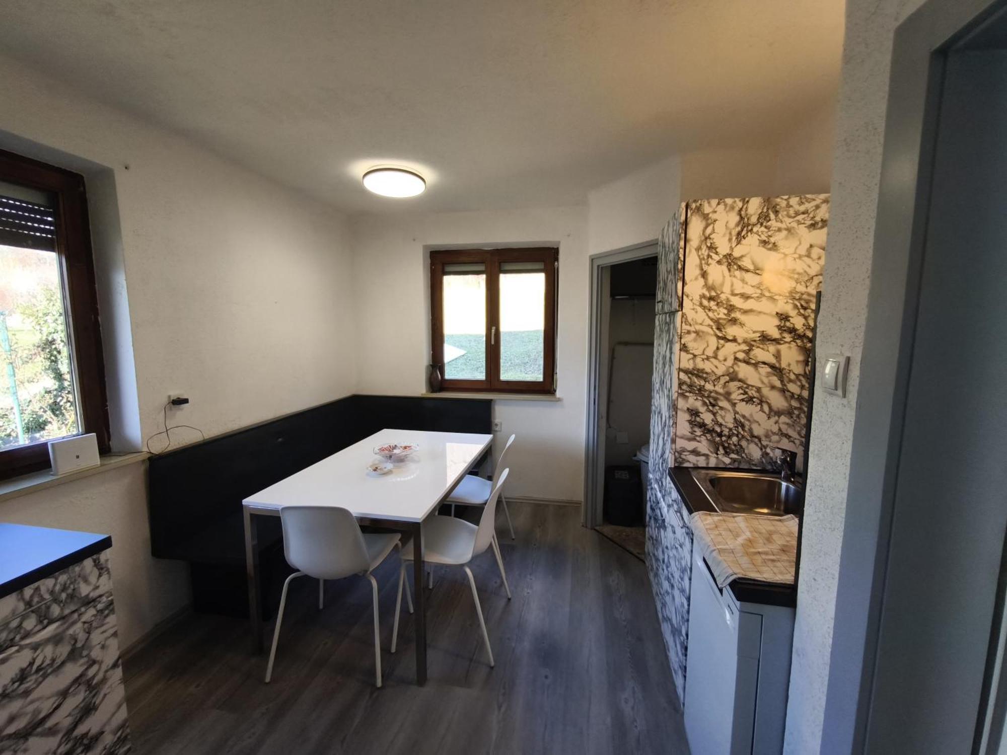 Homestay Spacious In Modern Flat *