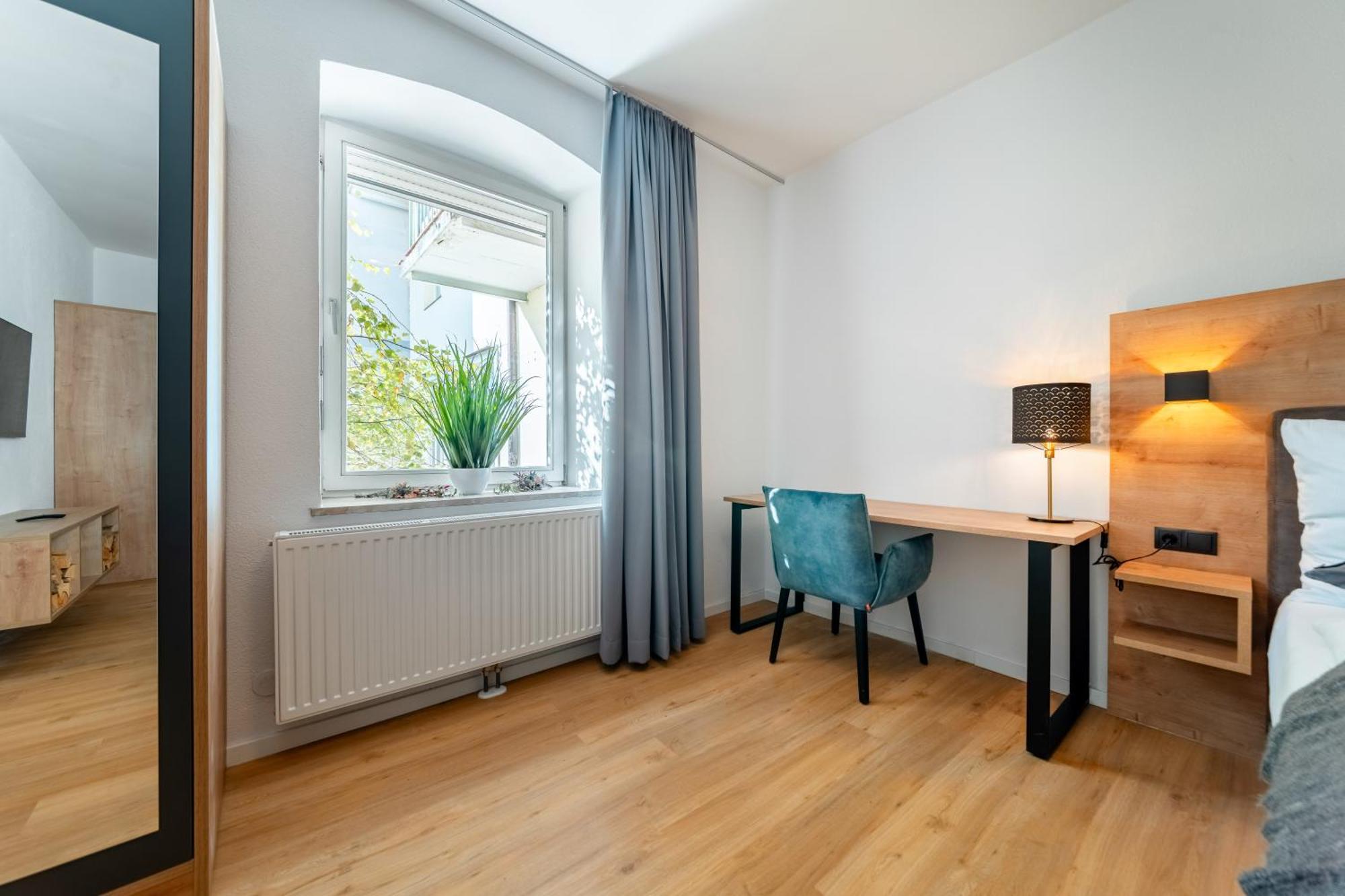 Apartment Sill By Inncomer *