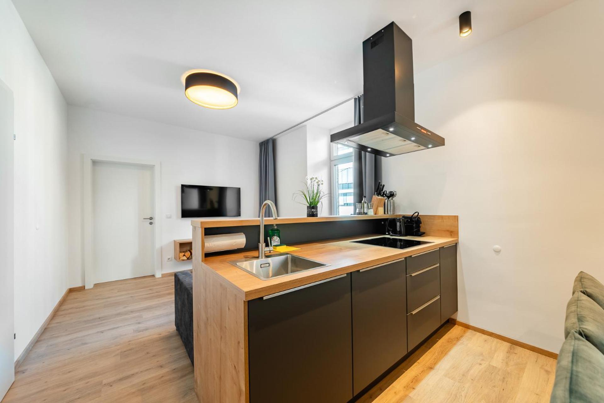 Apartment Sill By Inncomer *