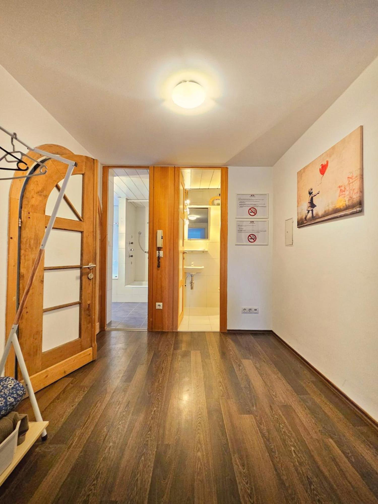 Sky View Apartment *