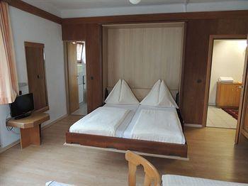 Tautermann Hotel 3*