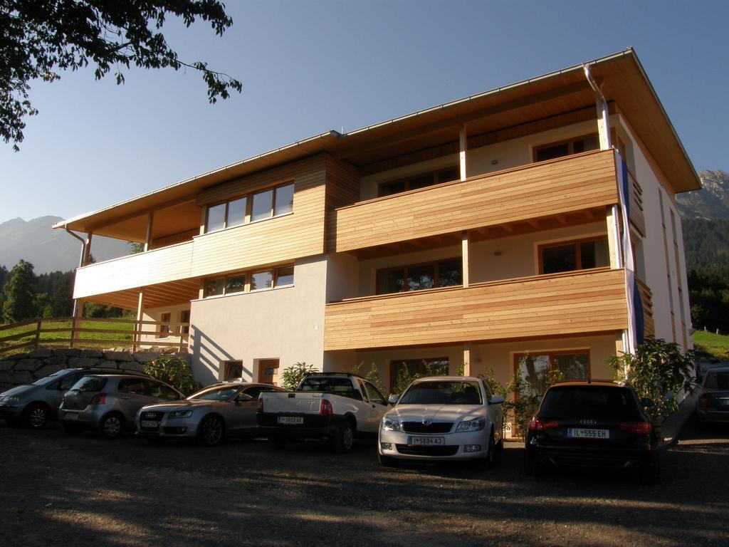 Karlhof *