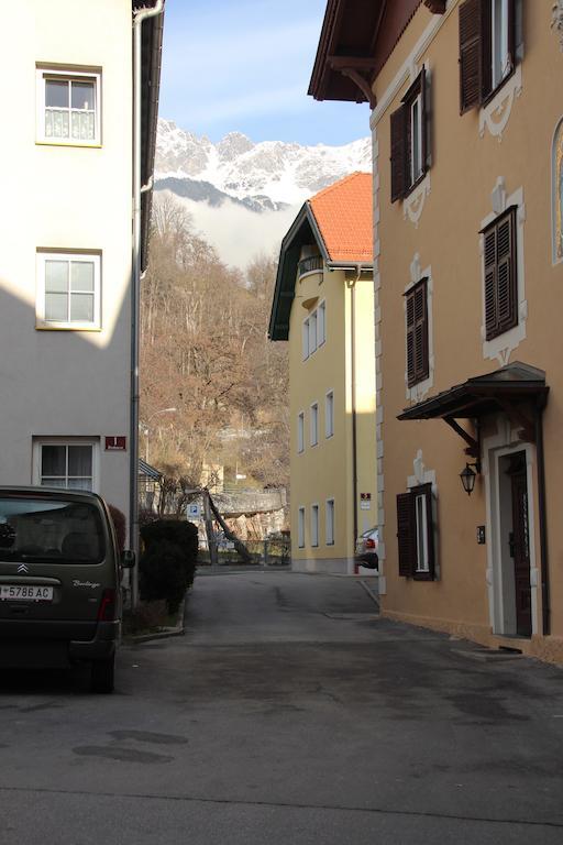Apartment Riedz Innsbruck- Zentrales Apartmenthaus Mit Gruener Oase *