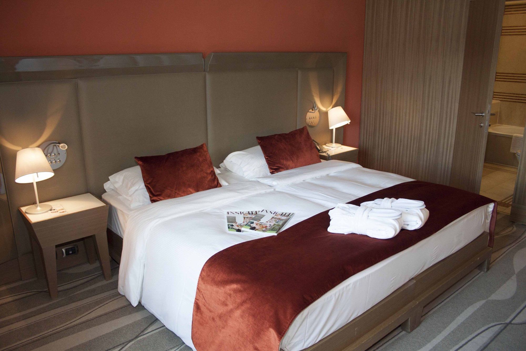 Hotel Grand Europa - Since 1869 5*