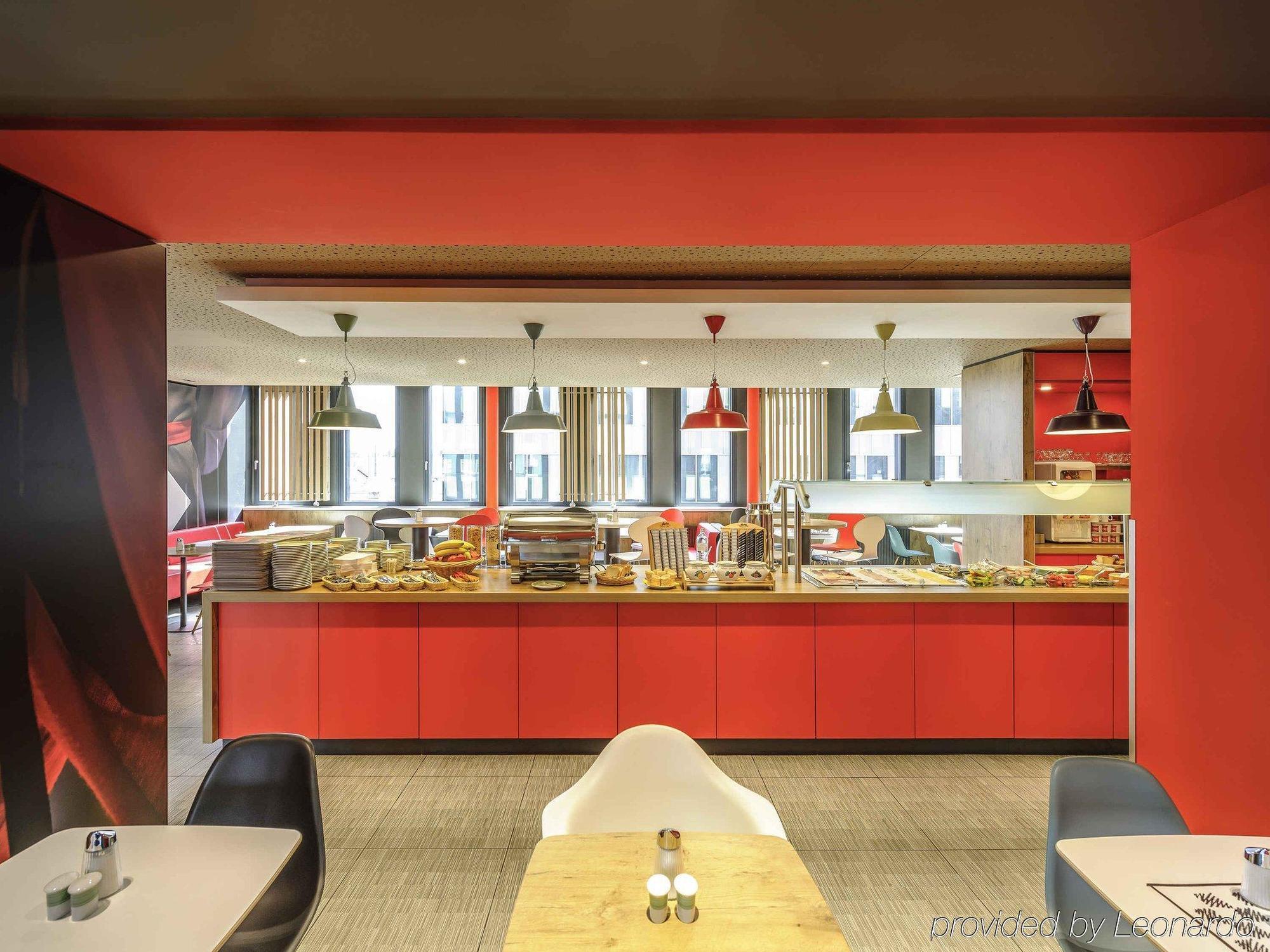 Ibis Hotel 3*