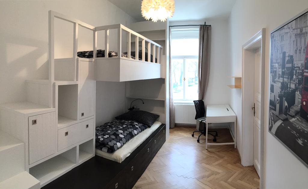 Saggen Large Flat *