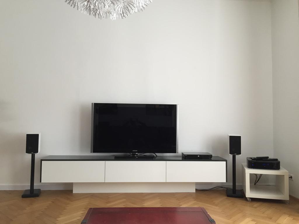 Apartment Saggen Large Flat *