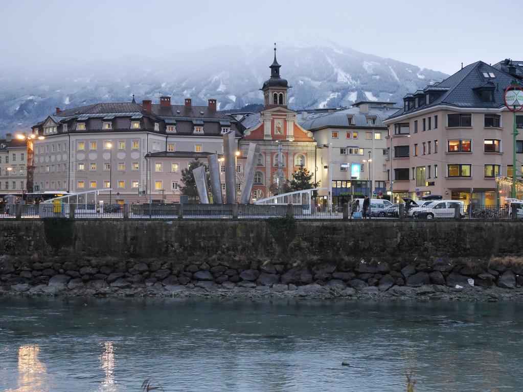 Apartment Riedz Innsbruck- Zentrales Apartmenthaus Mit Gruener Oase Innsbruck
