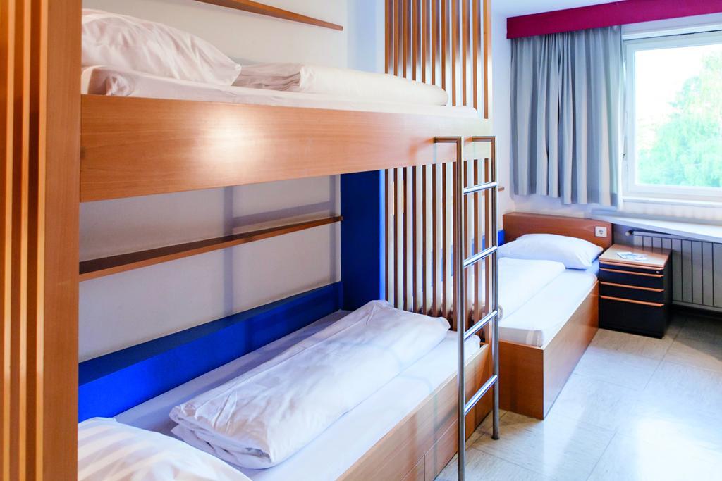 Bed & Breakfast Garni - Technikerhaus 2*