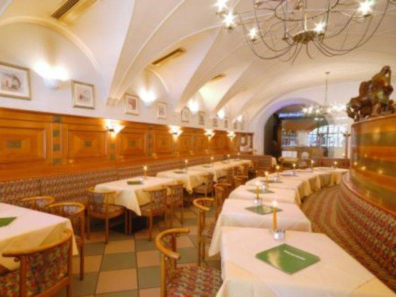 Breinoessl Hotel 3*