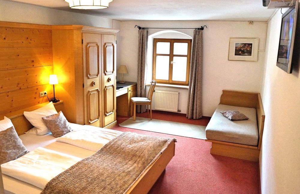 Gasthof Zum Schupfen Hotel